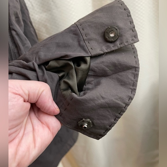 Elie Tahari jacket. Fabulous charcoal gray lined jacket. Bad picture - Picture 7 of 12